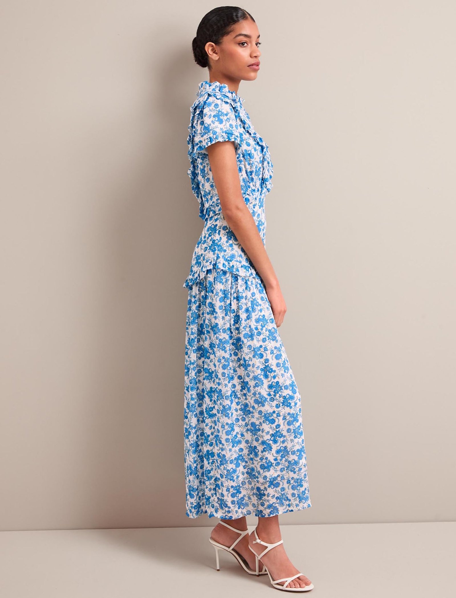 Mirabel Gold Metallic Fil Coupé Maxi Dress - White Blue Paisley Print - Image 8